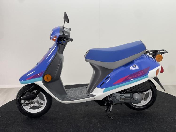Honda Vision Met-in 50 Cricket & Co blauw